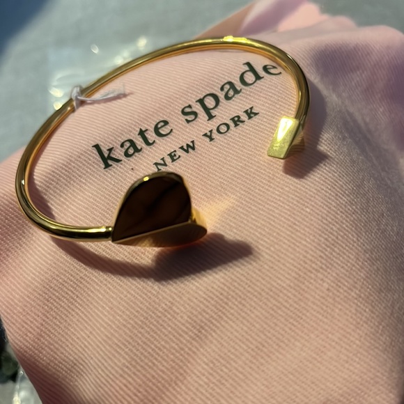 NWT Kate Spade Heritage Metal Spade Flex Cuff - Picture 9 of 12